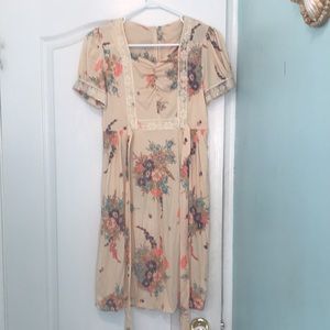 Vintage 70’s prairie floral summer dress
